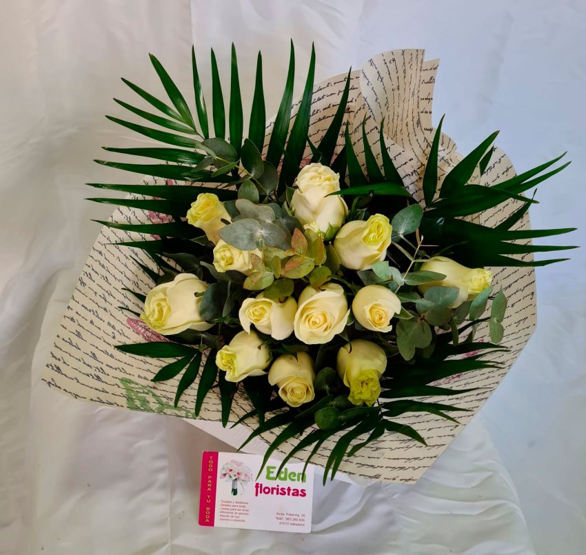Ramo rosas blancas FLORISTERIA EDEN